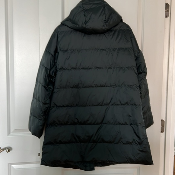 Puffer coat. Zara. Size M. True to size.Down. Hooded - Picture 8 of 11